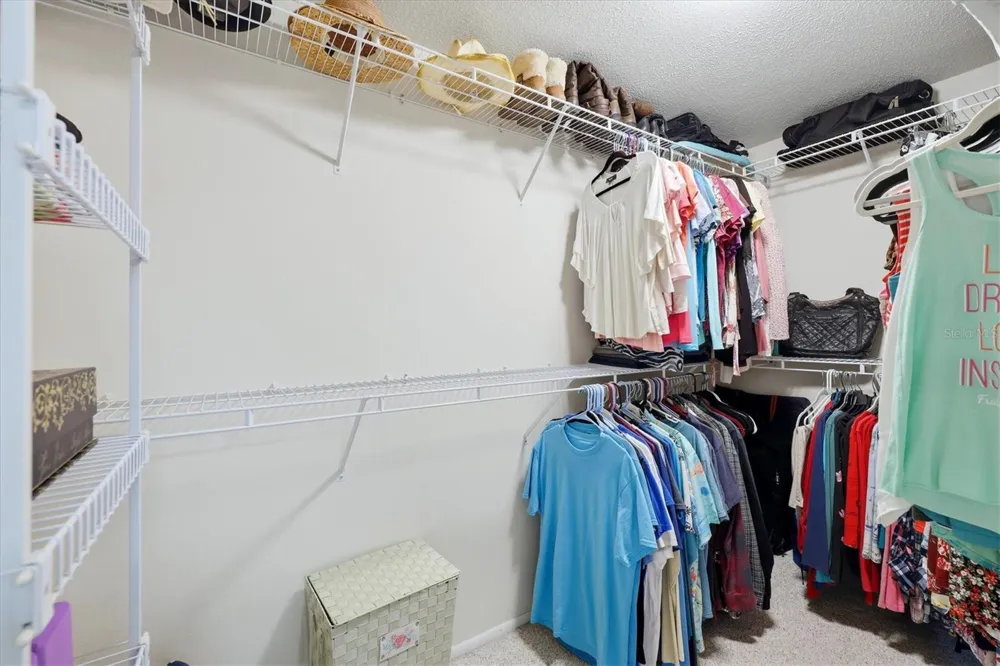 383 E WENTWORTH CIRCLE Englewood, FL 34223