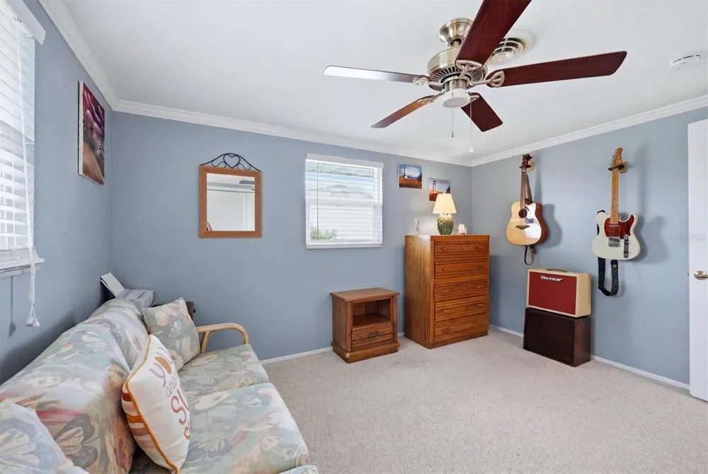 383 E WENTWORTH CIRCLE Englewood, FL 34223