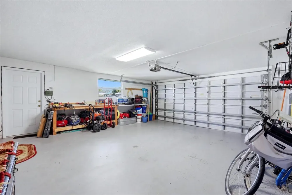 383 E WENTWORTH CIRCLE Englewood, FL 34223
