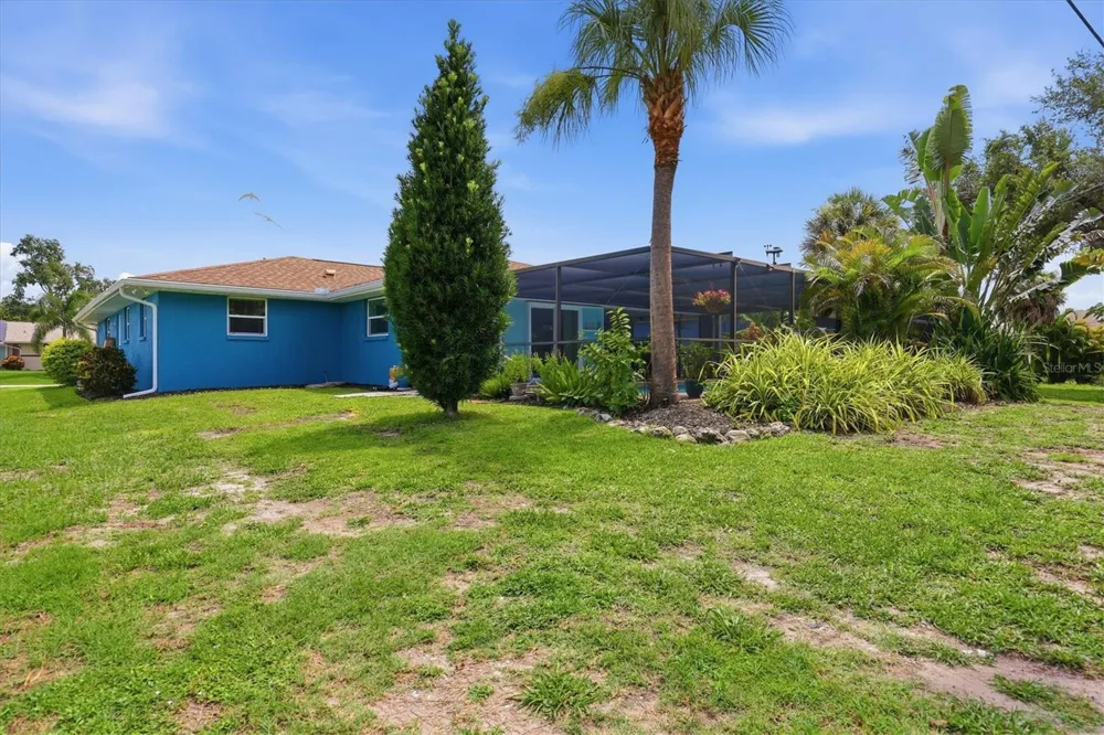 383 E WENTWORTH CIRCLE Englewood, FL 34223