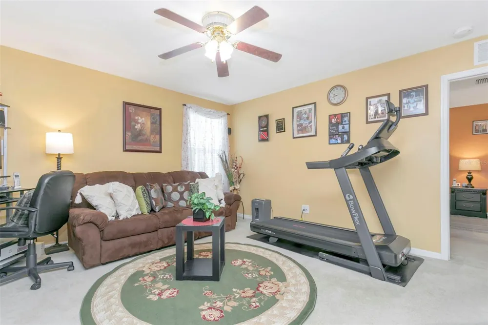 1424 MAIN STREET Valrico, FL 33594