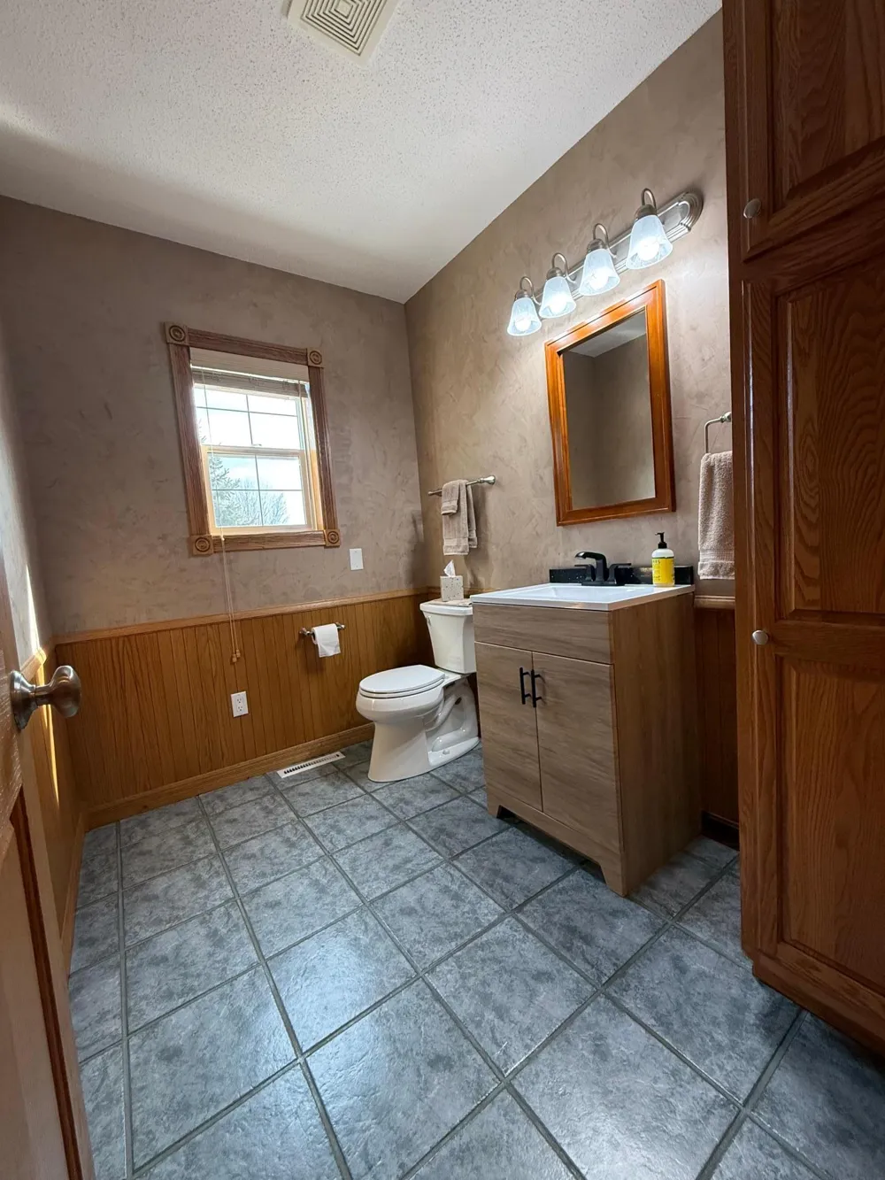 5684 Highway 10 Dilworth, MN 56529