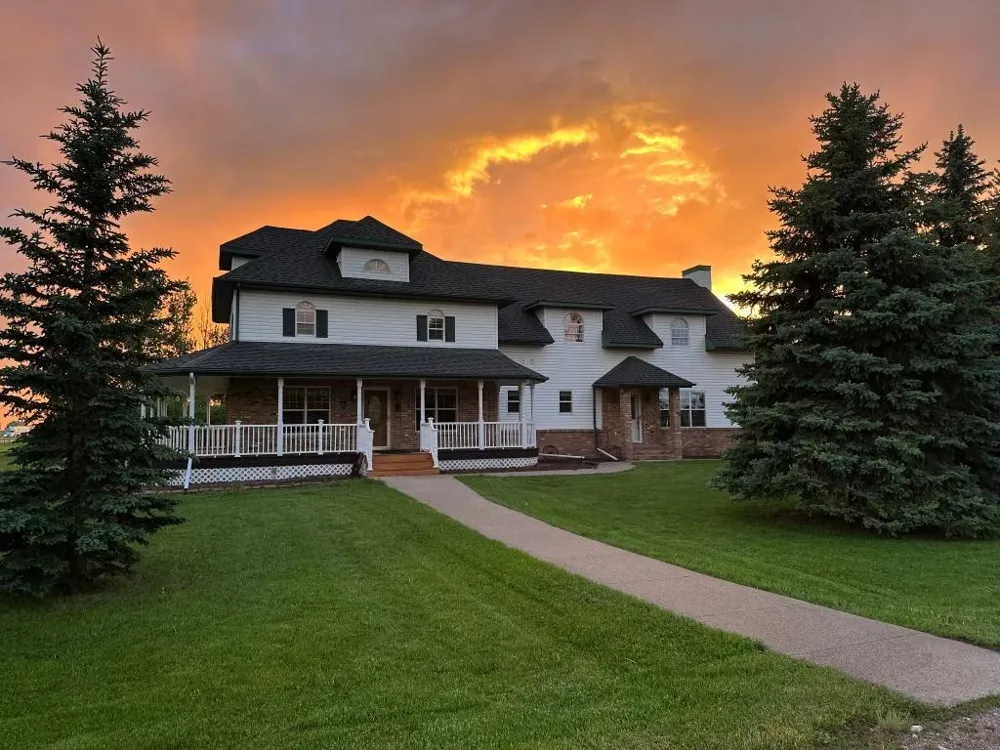 5684 Highway 10 Dilworth, MN 56529