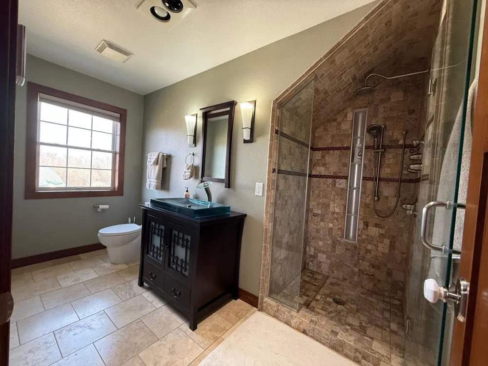 5684 Highway 10 Dilworth, MN 56529