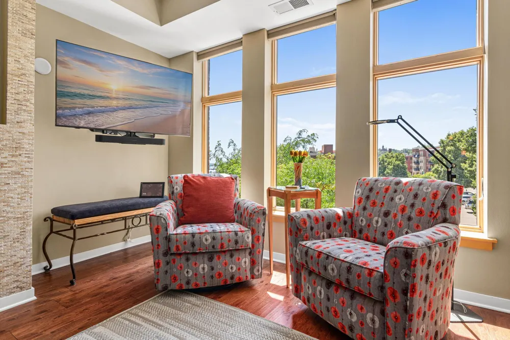 501 Main Street #202 Stillwater, MN 55082