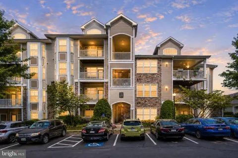 514 SUNSET VIEW #207