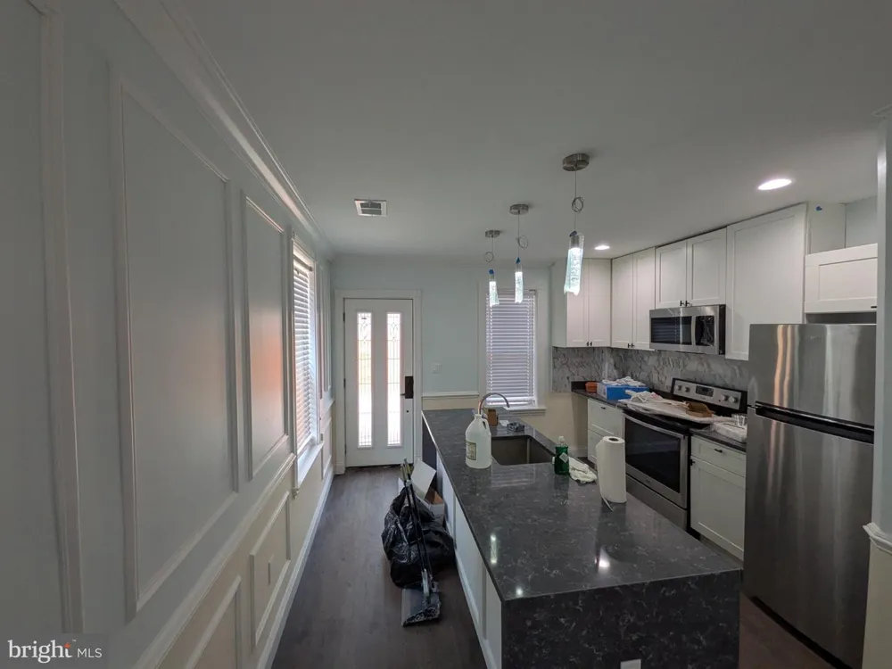 2953 MILES AVENUE Baltimore, MD 21211