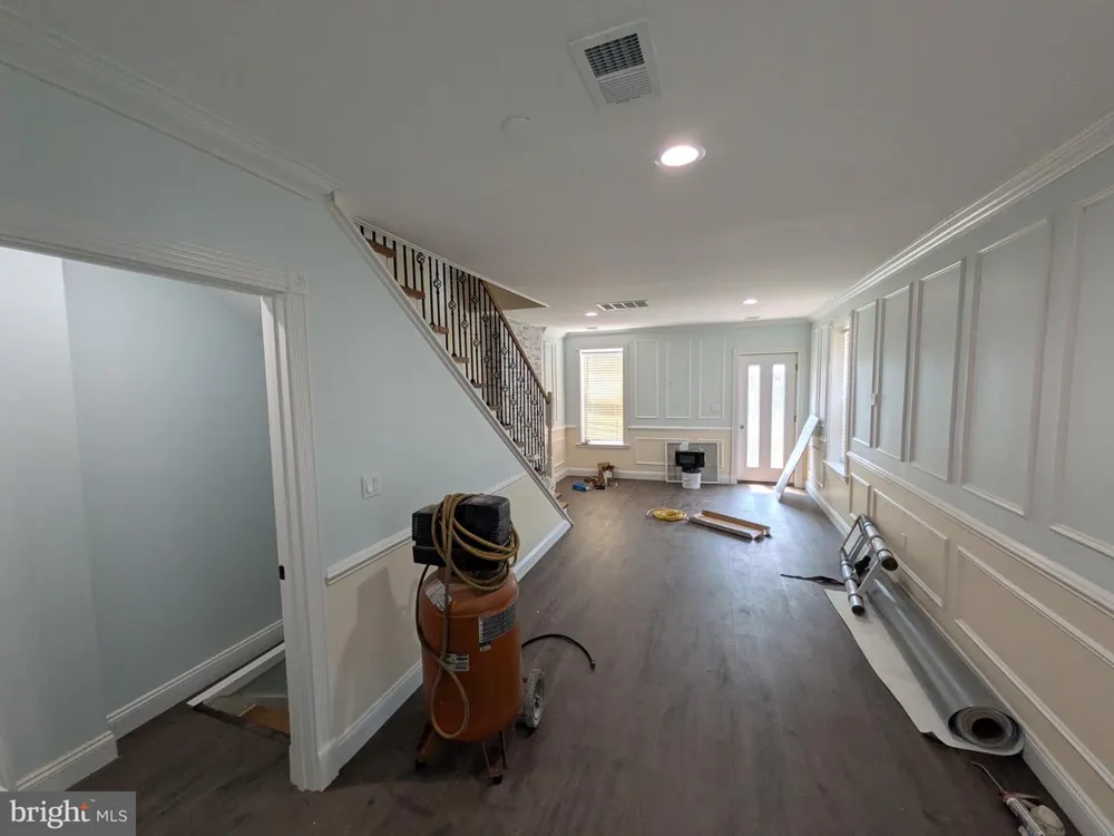 2953 MILES AVENUE Baltimore, MD 21211
