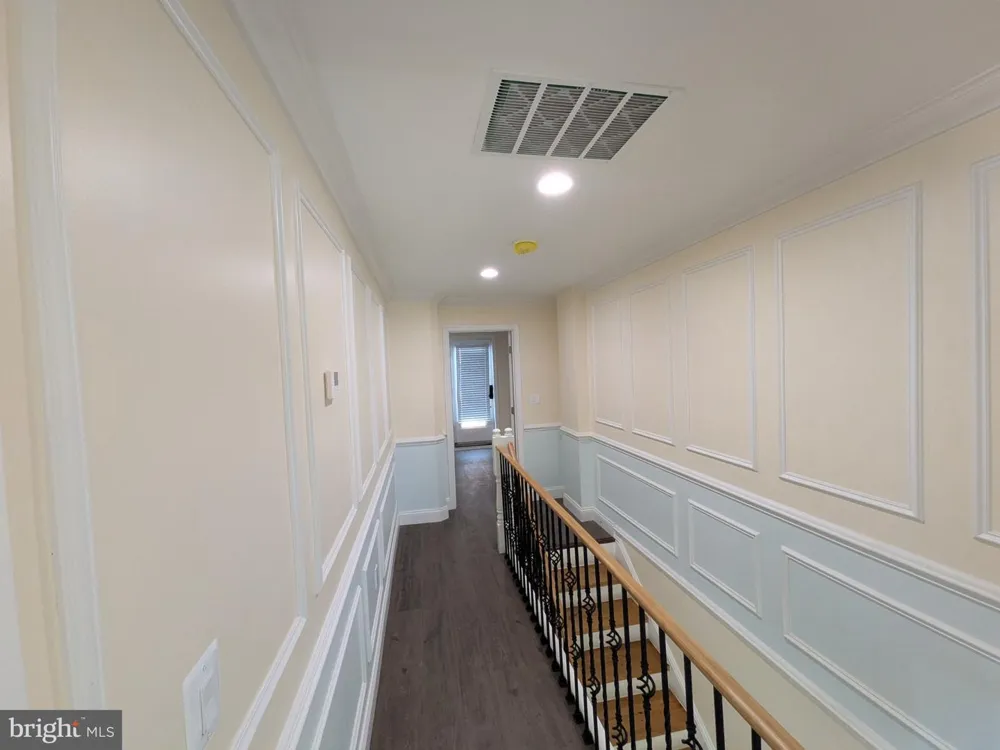 2953 MILES AVENUE Baltimore, MD 21211