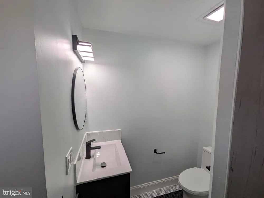 2953 MILES AVENUE Baltimore, MD 21211