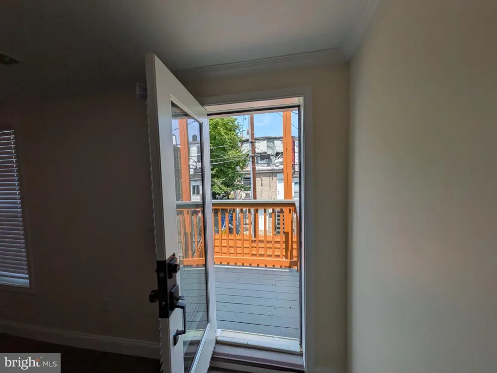 2953 MILES AVENUE Baltimore, MD 21211
