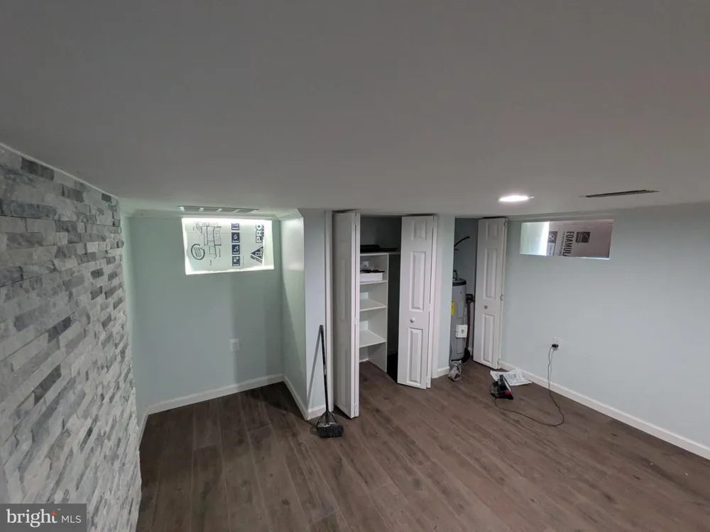 2953 MILES AVENUE Baltimore, MD 21211