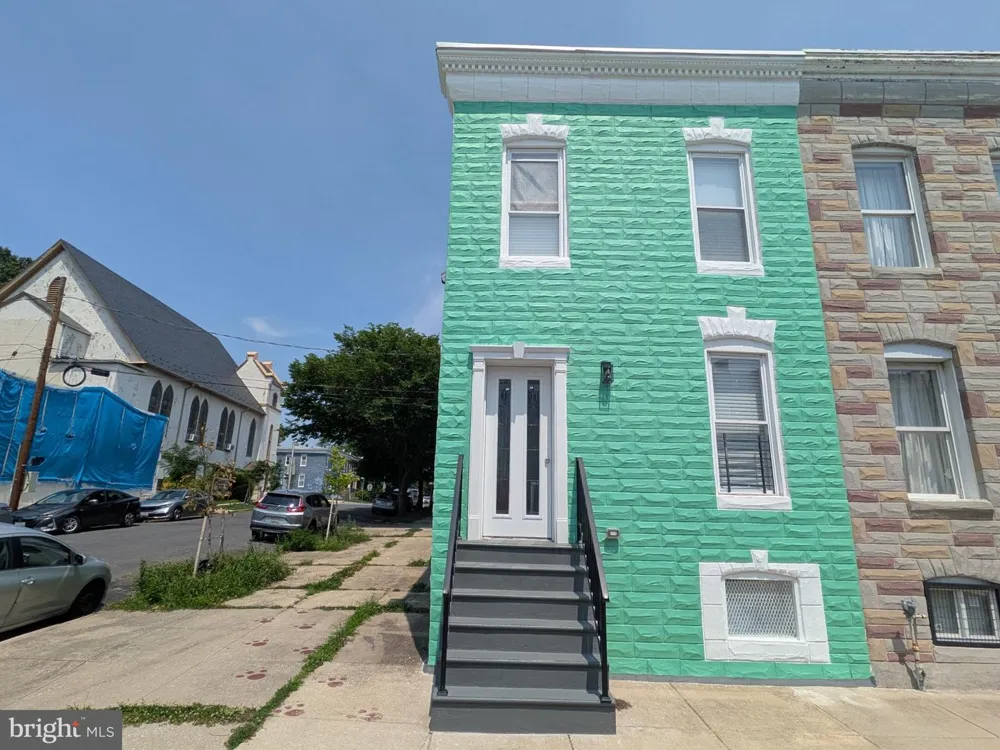 2953 MILES AVENUE Baltimore, MD 21211