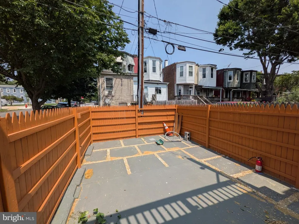 2953 MILES AVENUE Baltimore, MD 21211
