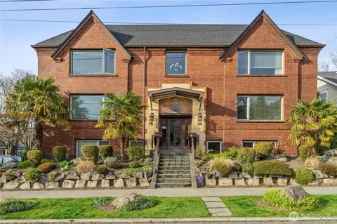 102 Galer Street #102