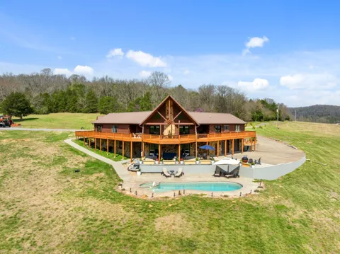 2063 Kennedy Creek Rd