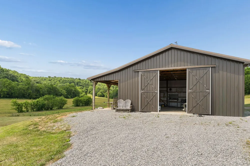 2063 Kennedy Creek Rd Auburntown, TN 37016