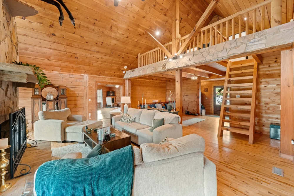 2063 Kennedy Creek Rd Auburntown, TN 37016