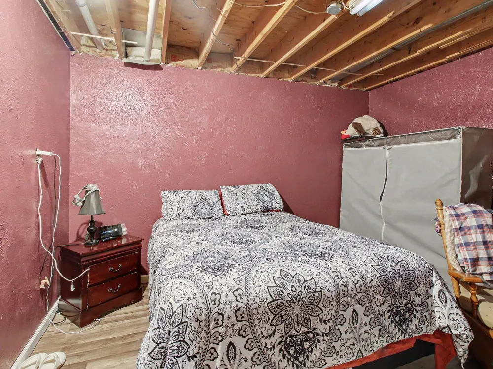 10212 E 48 ROAD Clam Lake Township, MI 49601