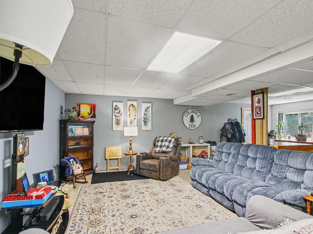 10212 E 48 ROAD Clam Lake Township, MI 49601