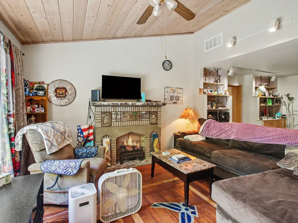 10212 E 48 ROAD Clam Lake Township, MI 49601