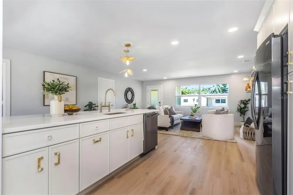 10216 SPOONBILL ROAD E Bradenton, FL 34209