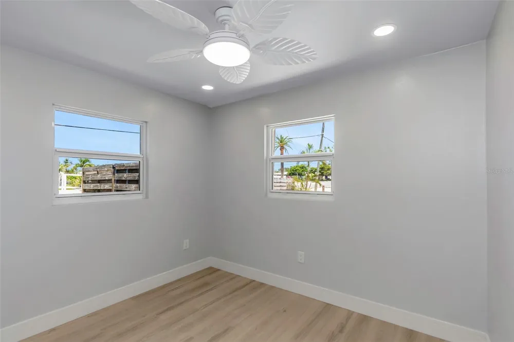 10216 SPOONBILL ROAD E Bradenton, FL 34209