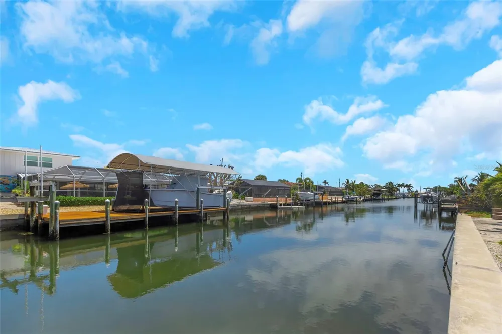 10216 SPOONBILL ROAD E Bradenton, FL 34209