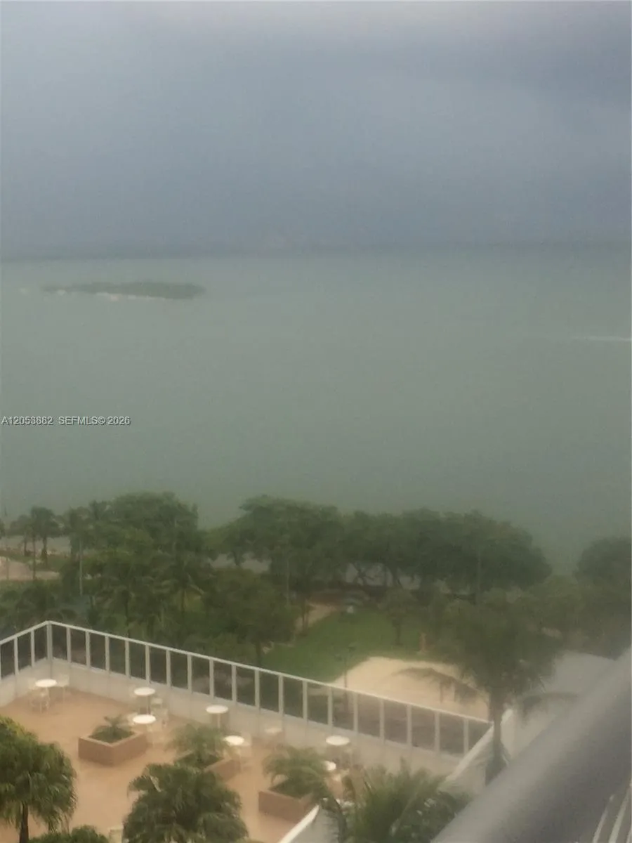 1750 Bayshore Dr #1707 Miami, FL 33132