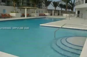 1750 Bayshore Dr #1707 Miami, FL 33132