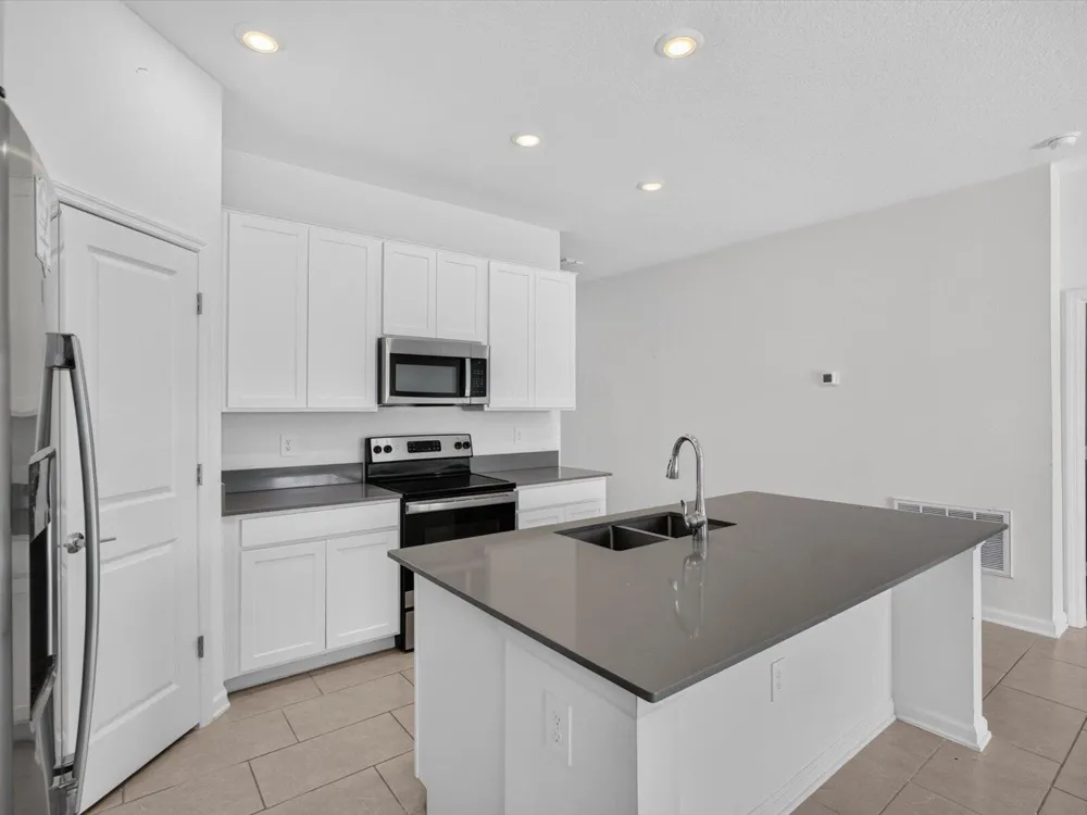 1119 James Paul Road Davenport, FL 33837