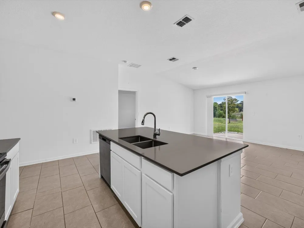 1119 James Paul Road Davenport, FL 33837