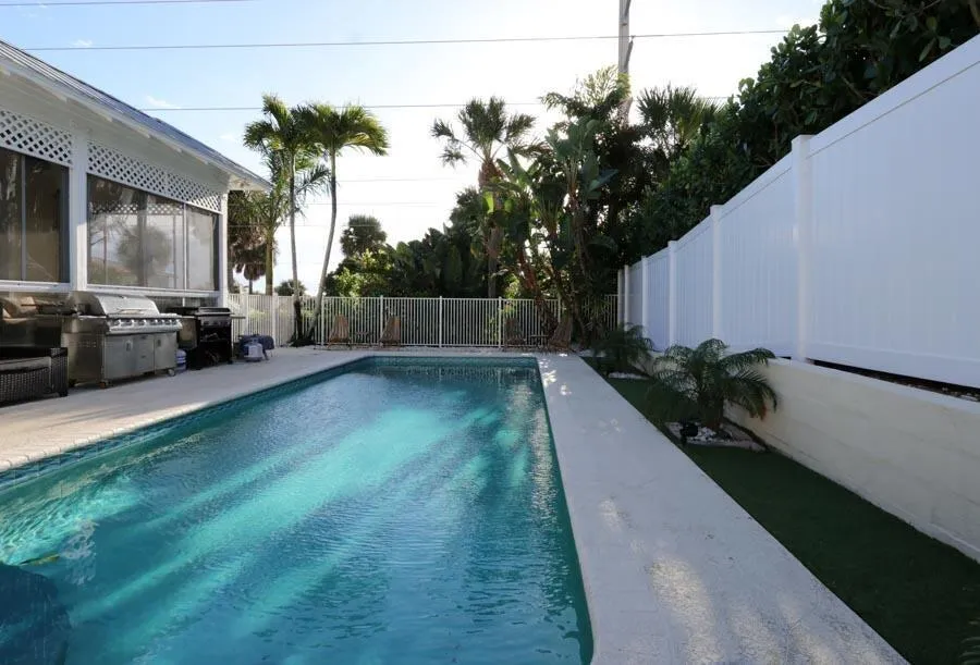 400 Seaside Lane Juno Beach, FL 33408