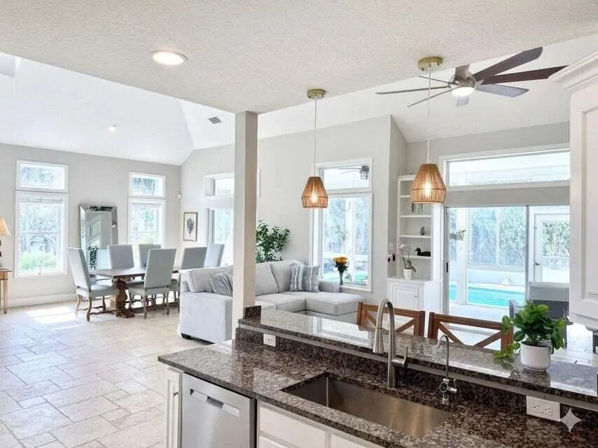 400 Seaside Lane Juno Beach, FL 33408