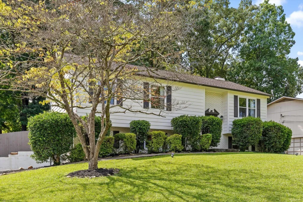 5974 Westmere Drive Knoxville, TN 37909