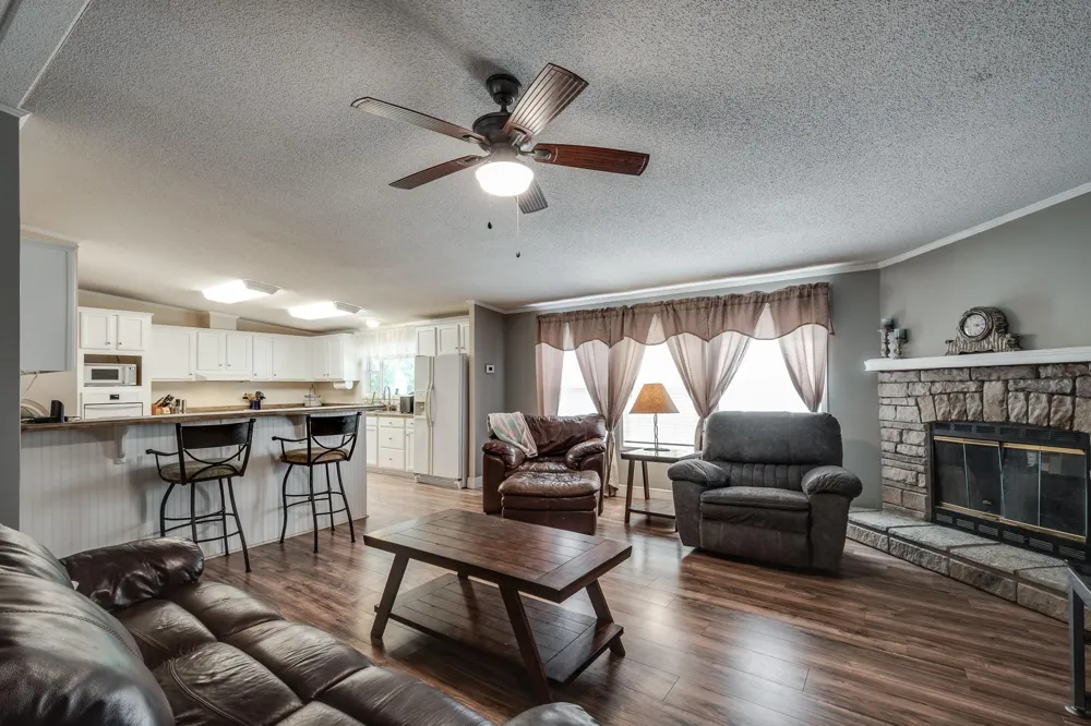 126 County Road 3011 Dayton, TX 77535