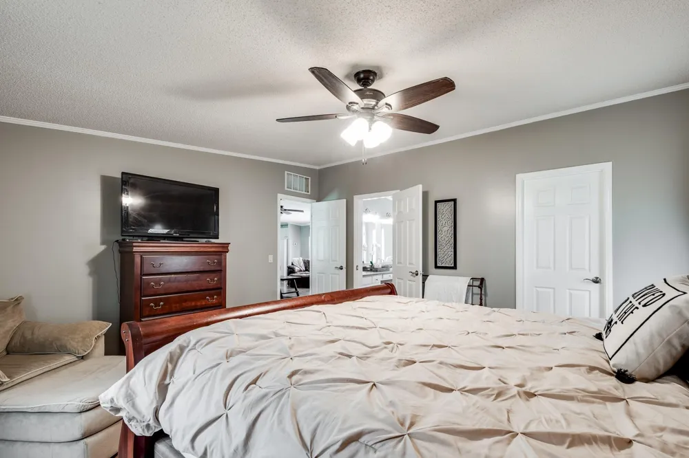 126 County Road 3011 Dayton, TX 77535