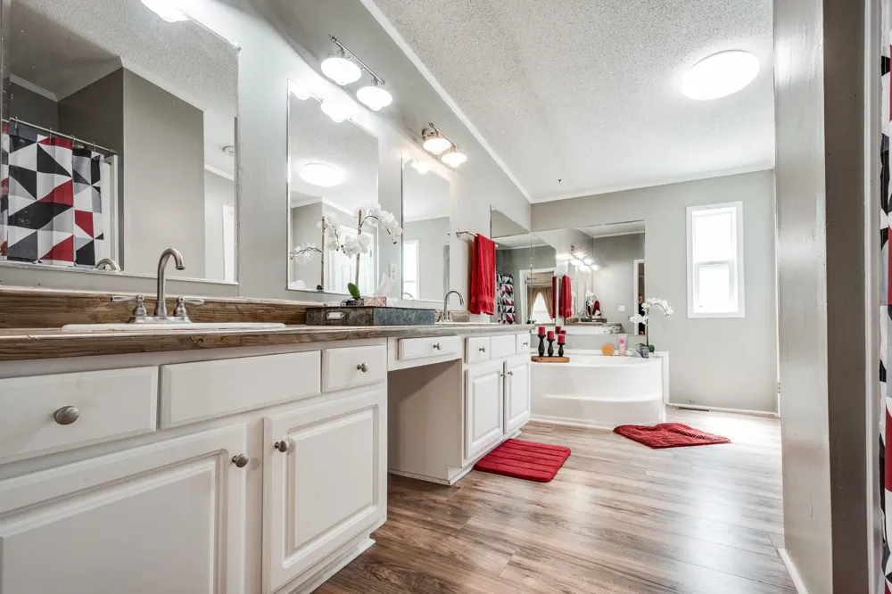 126 County Road 3011 Dayton, TX 77535