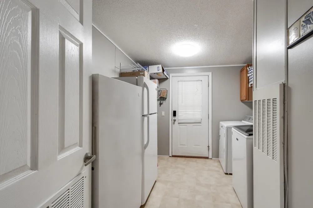 126 County Road 3011 Dayton, TX 77535