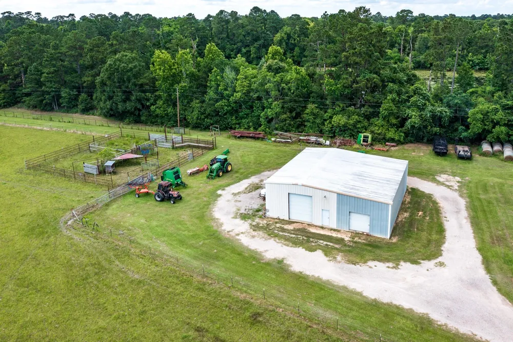 126 County Road 3011 Dayton, TX 77535