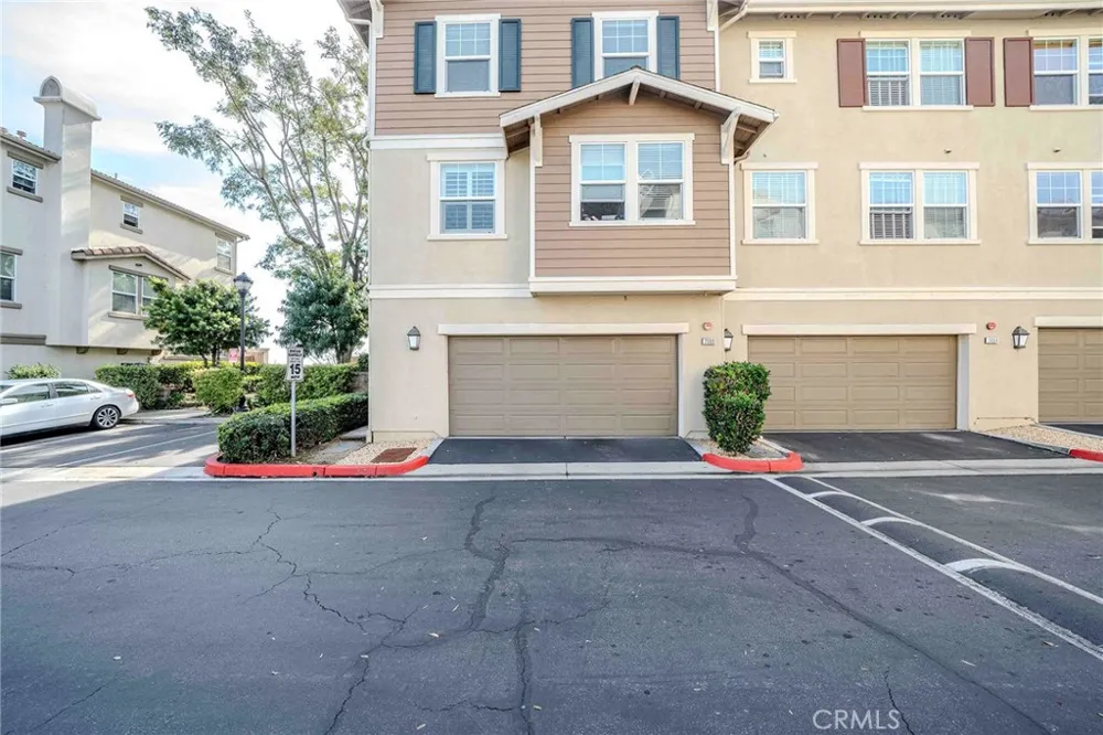 2090 Arnold Fullerton, CA 92833