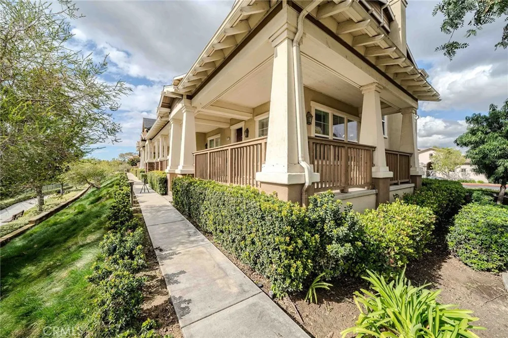 2090 Arnold Fullerton, CA 92833