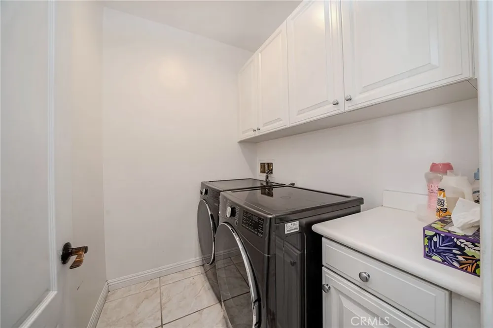 2090 Arnold Fullerton, CA 92833