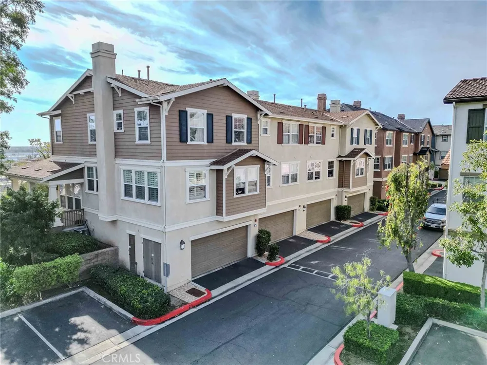 2090 Arnold Fullerton, CA 92833