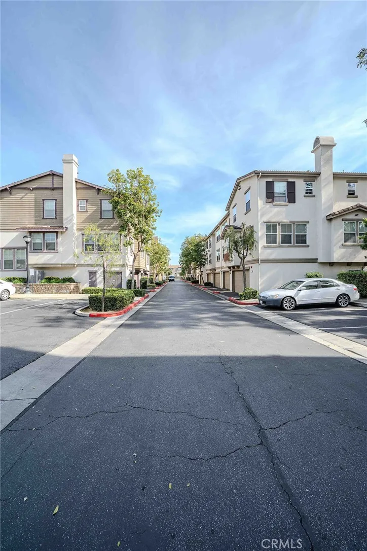 2090 Arnold Fullerton, CA 92833