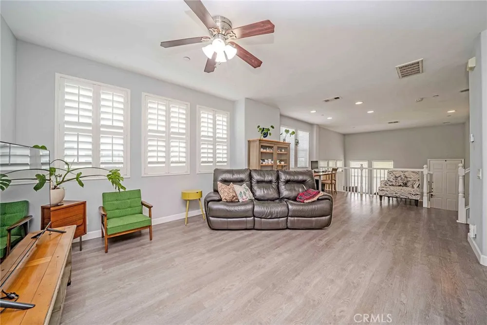 2090 Arnold Fullerton, CA 92833