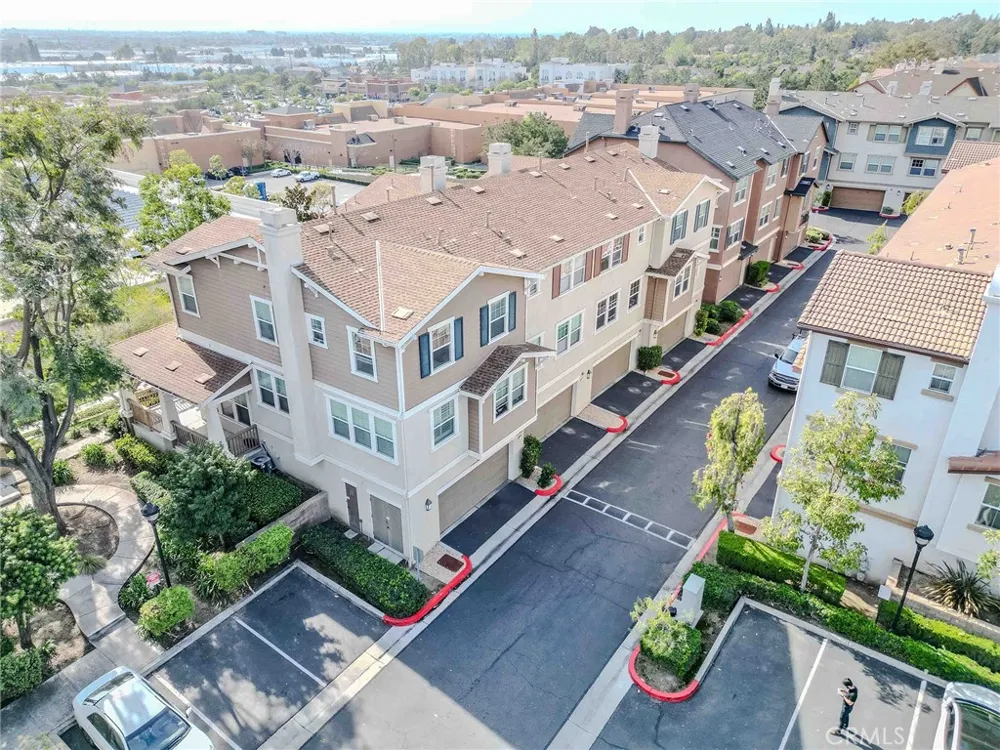 2090 Arnold Fullerton, CA 92833