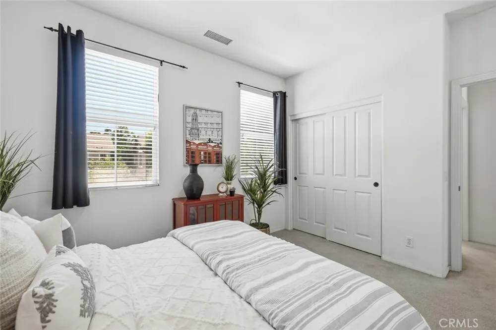 49 Trade Wind Tustin, CA 92782