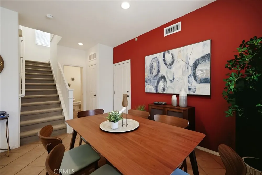 49 Trade Wind Tustin, CA 92782