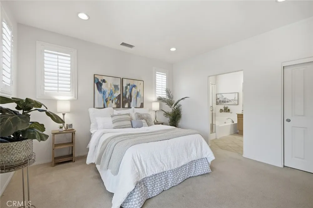 49 Trade Wind Tustin, CA 92782